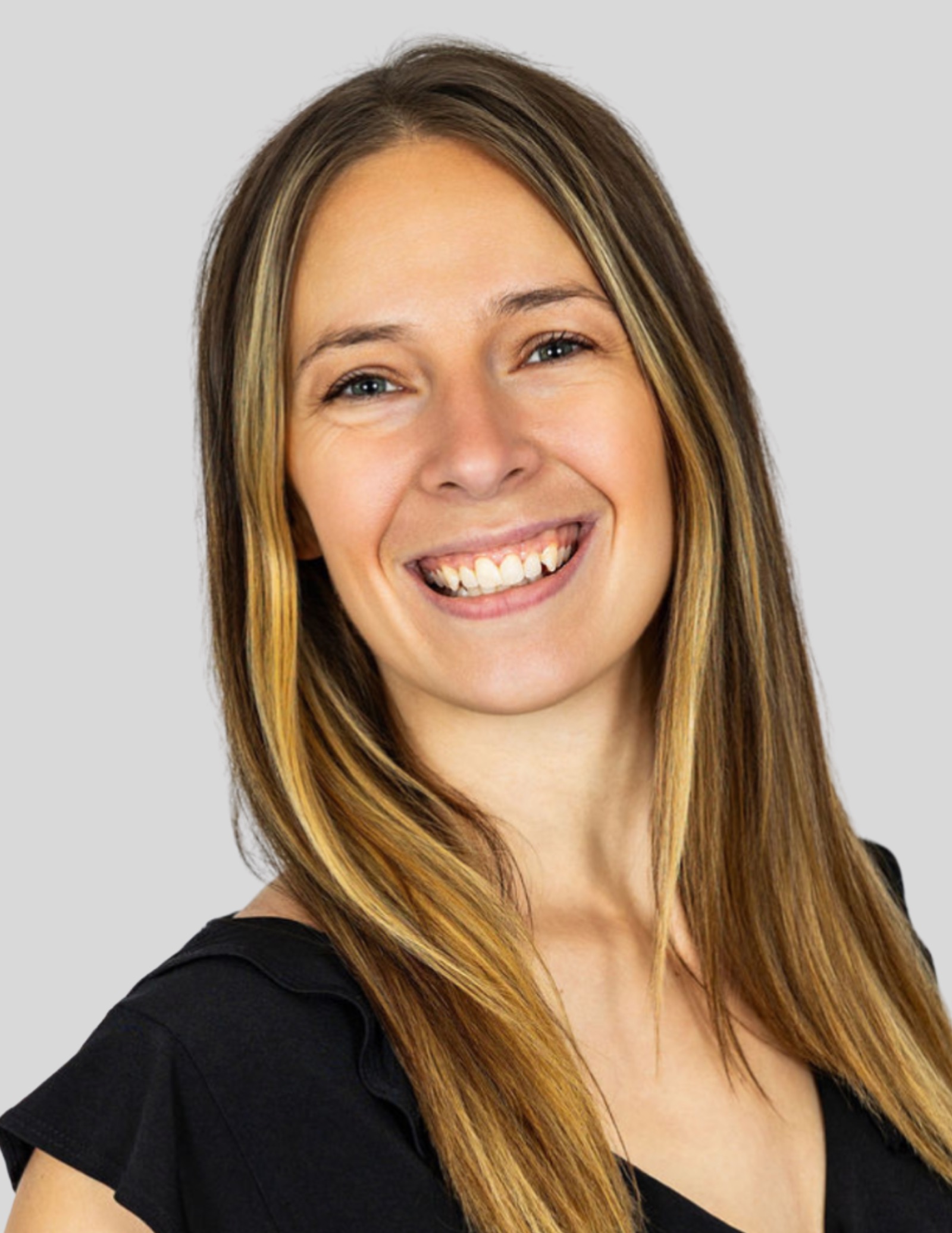Dance Unlimited Teacher Headshot